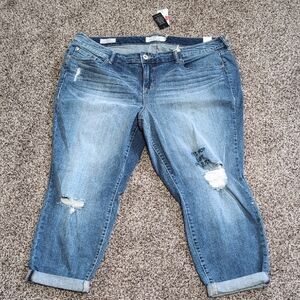 NEW Torrid Skinny Cropped Distressed Stretchy Embroidered Jeans Plus Size 20
